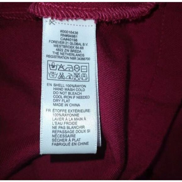 FOREVER 21 FUCHSIA COLD SHOULDER DRESS SZ.S EUC. - Picture 4 of 4